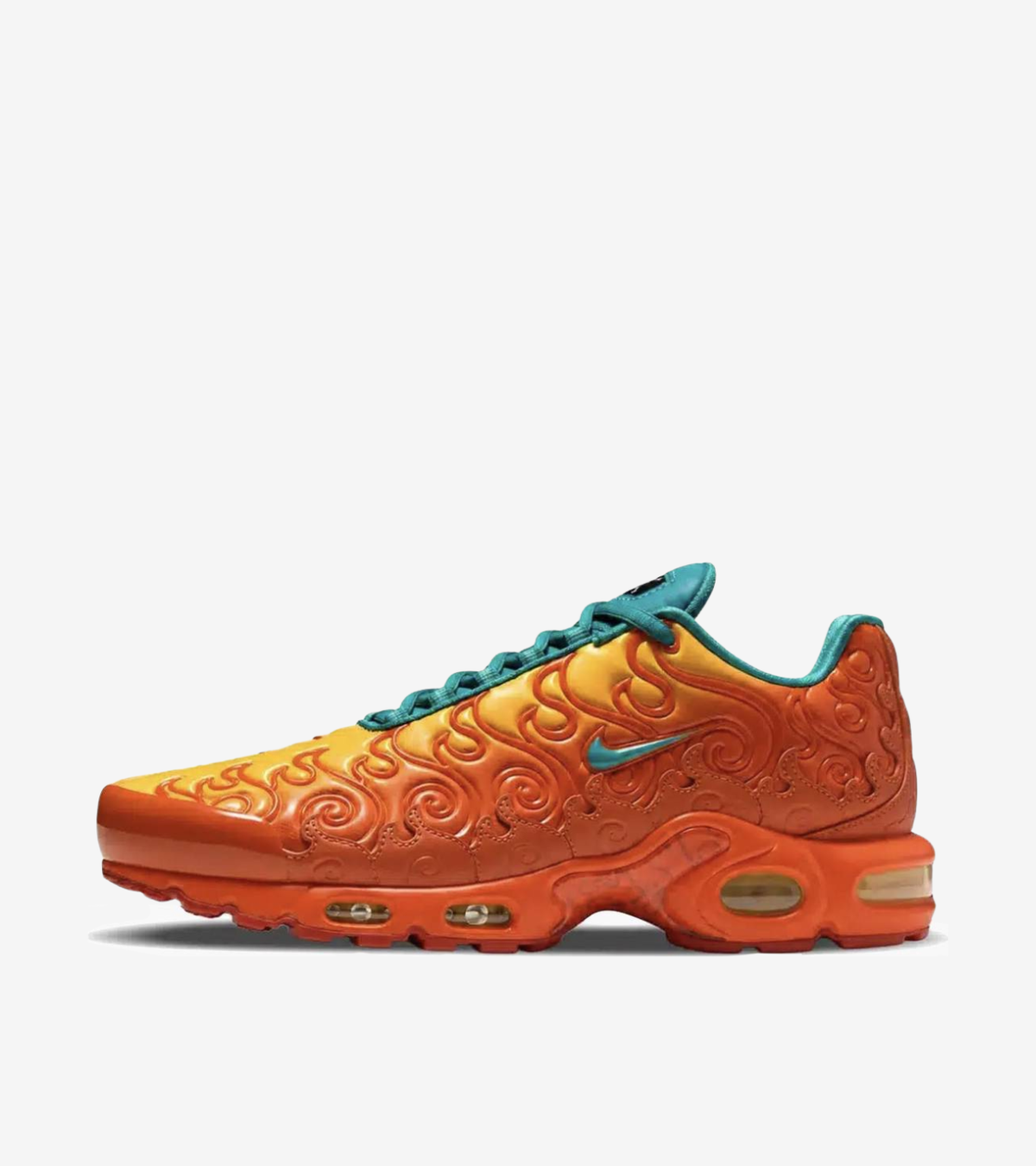 Nike Air Max Plus One Piece Mera Mera