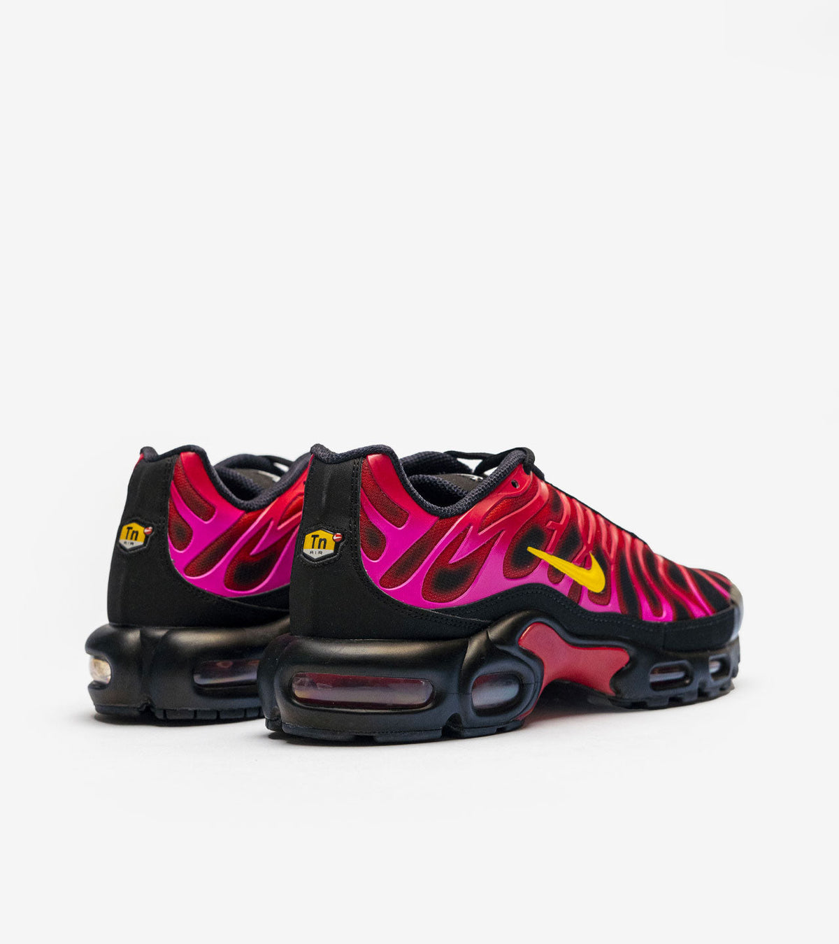 Nike Air Max Plus Supreme Black